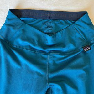 Patagonia base layer leggings Sz S